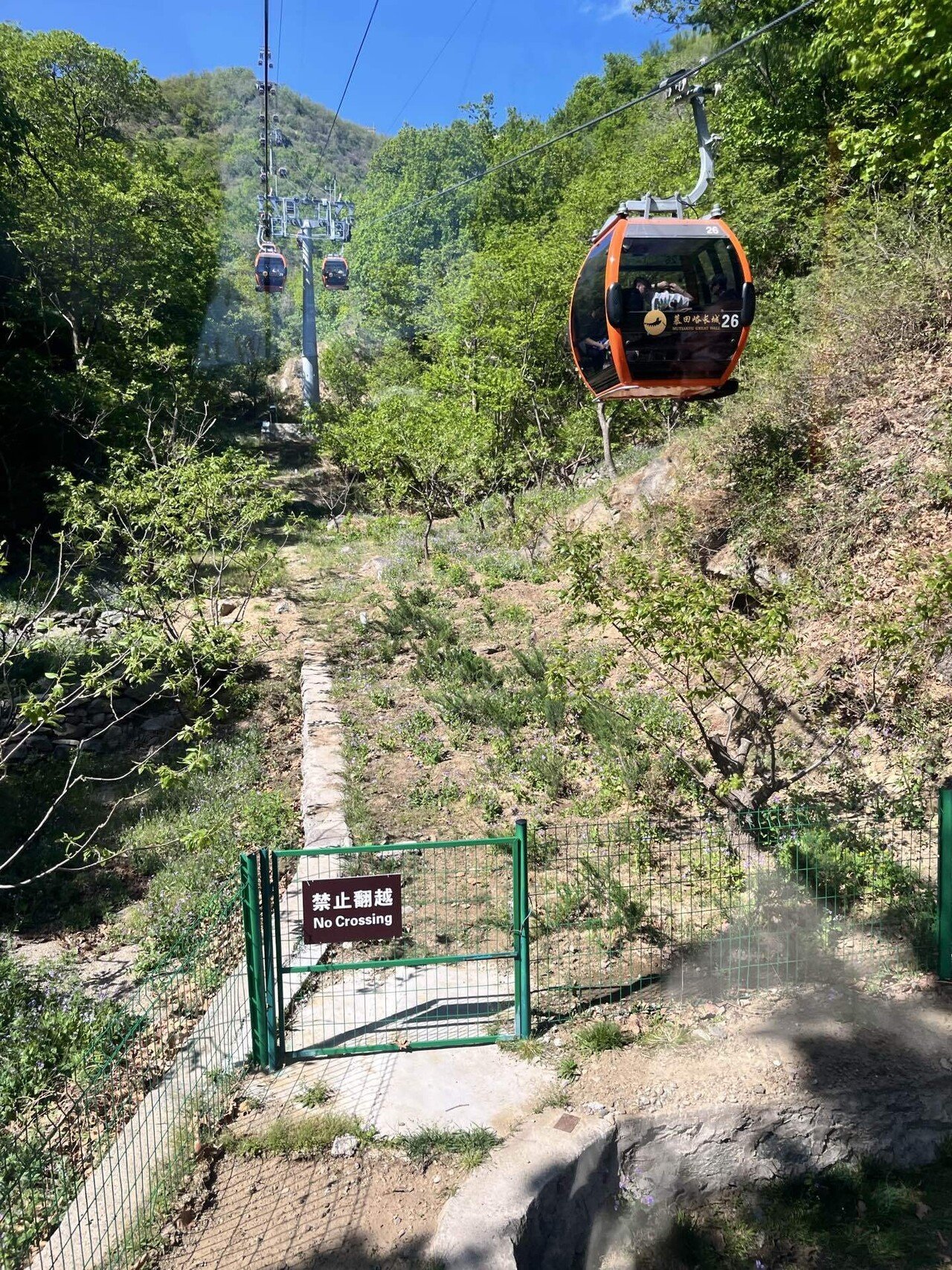 鬼混雑】GWの万里の長城に行ったらほとんど待ち時間だった｜hono🌜