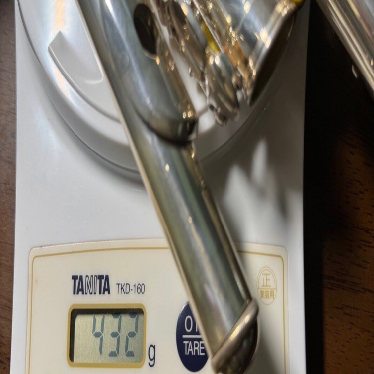 洋銀製フルートの重さ比較｜まんぼう