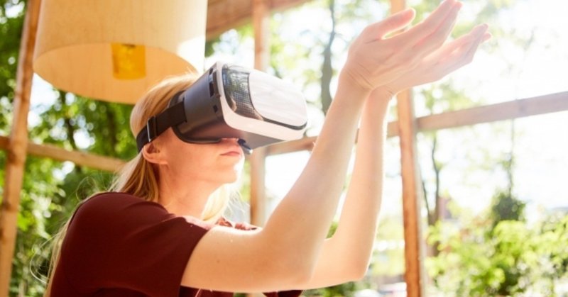 例え VR でも、故人ともう一度ハグしたいですか？