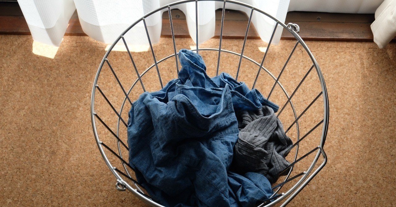 捨てる 捨てられない服 物 ばんび Note