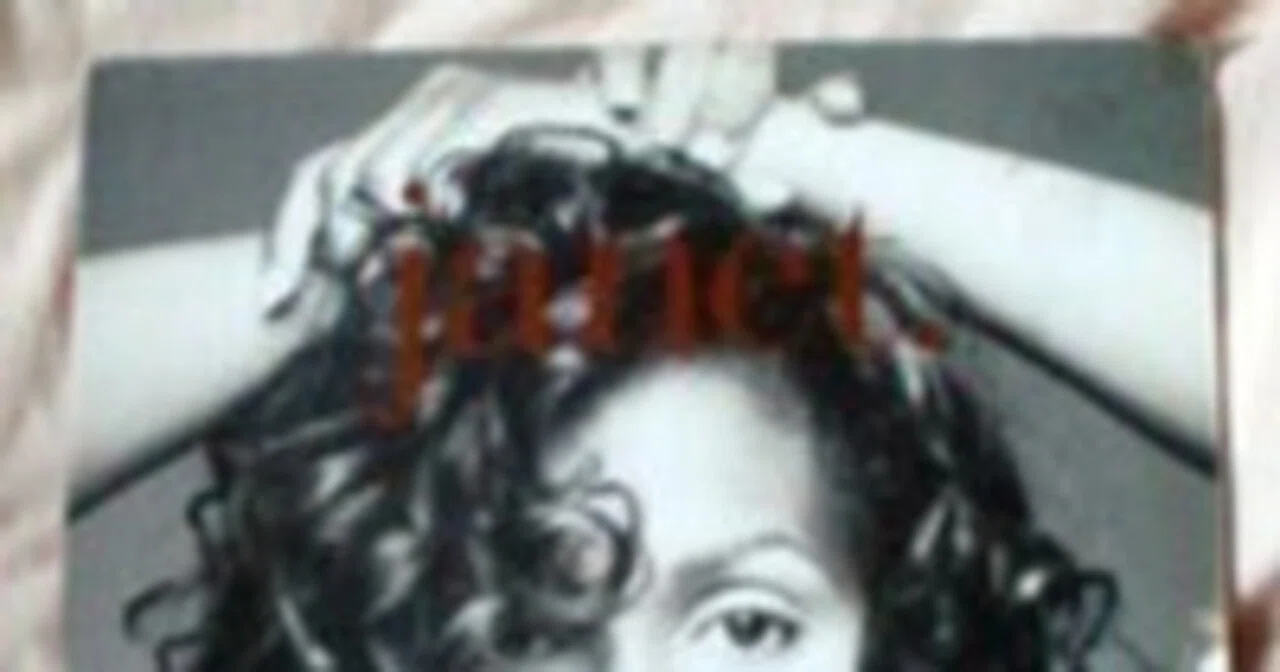 Janet Jackson ｜Cutis