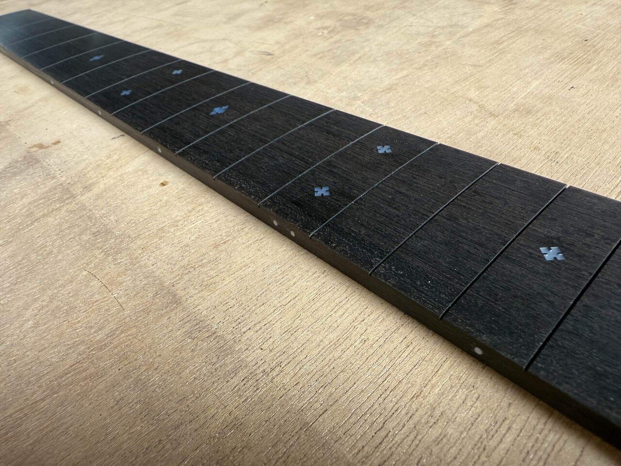 ドレッドノート製作17〜指板製作〜｜Yutaka November