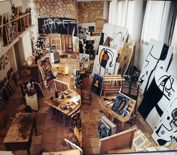 巨匠ミロの「明けの明星」＝1893年生まれの20世紀を代表する