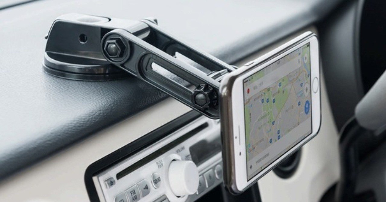 運転中にスマホ操作を行う ながら運転 が厳罰化された影響を受けてスマホホルダーのニーズが高まる エアロたけし Note