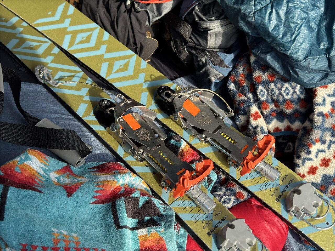 NTN テレマークビンディング 22designs LYNX – WHITE TIME