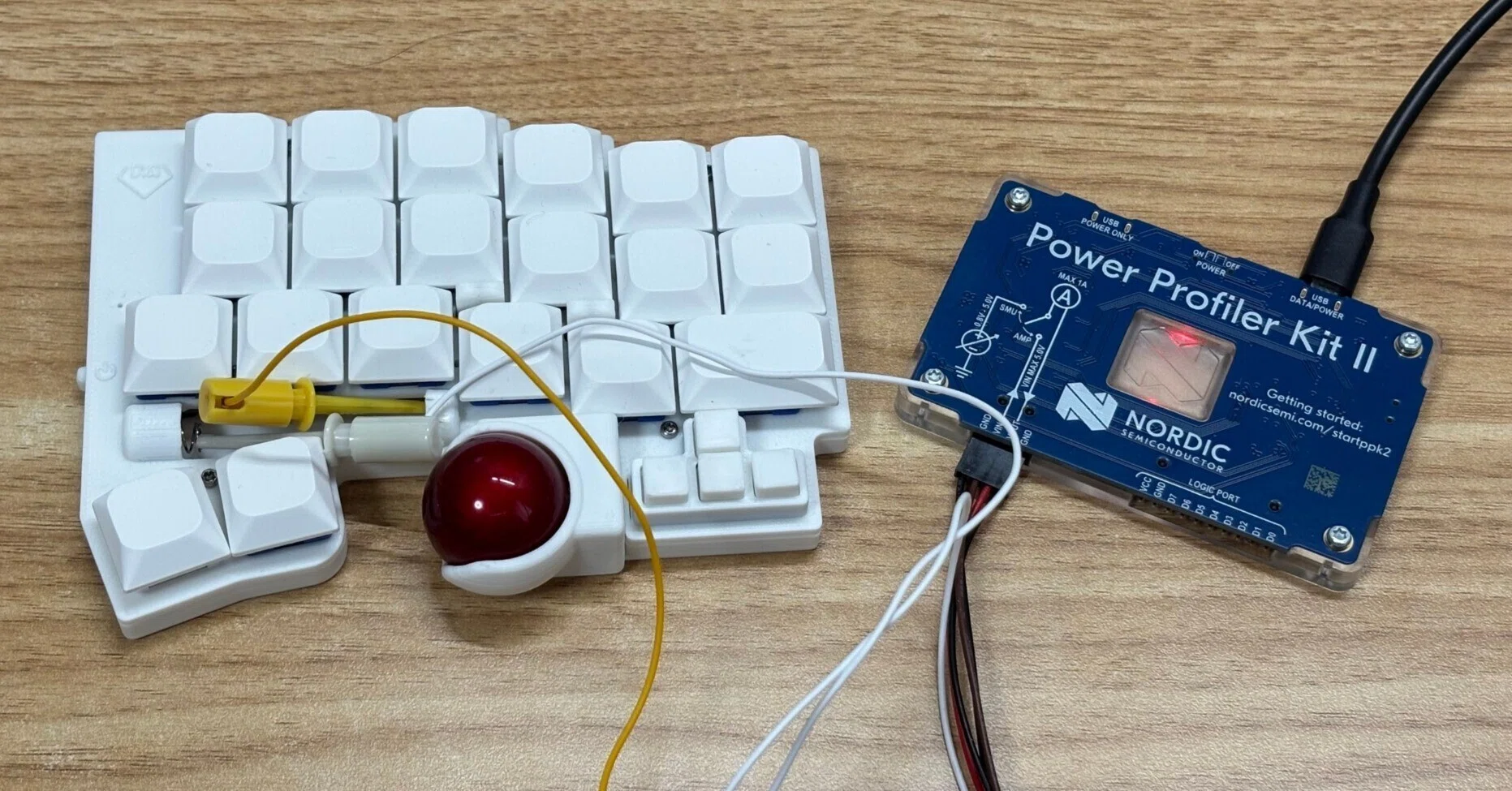 XIAO nrf52840 とZMK を使ったトラックボールキーボード使用時の消費