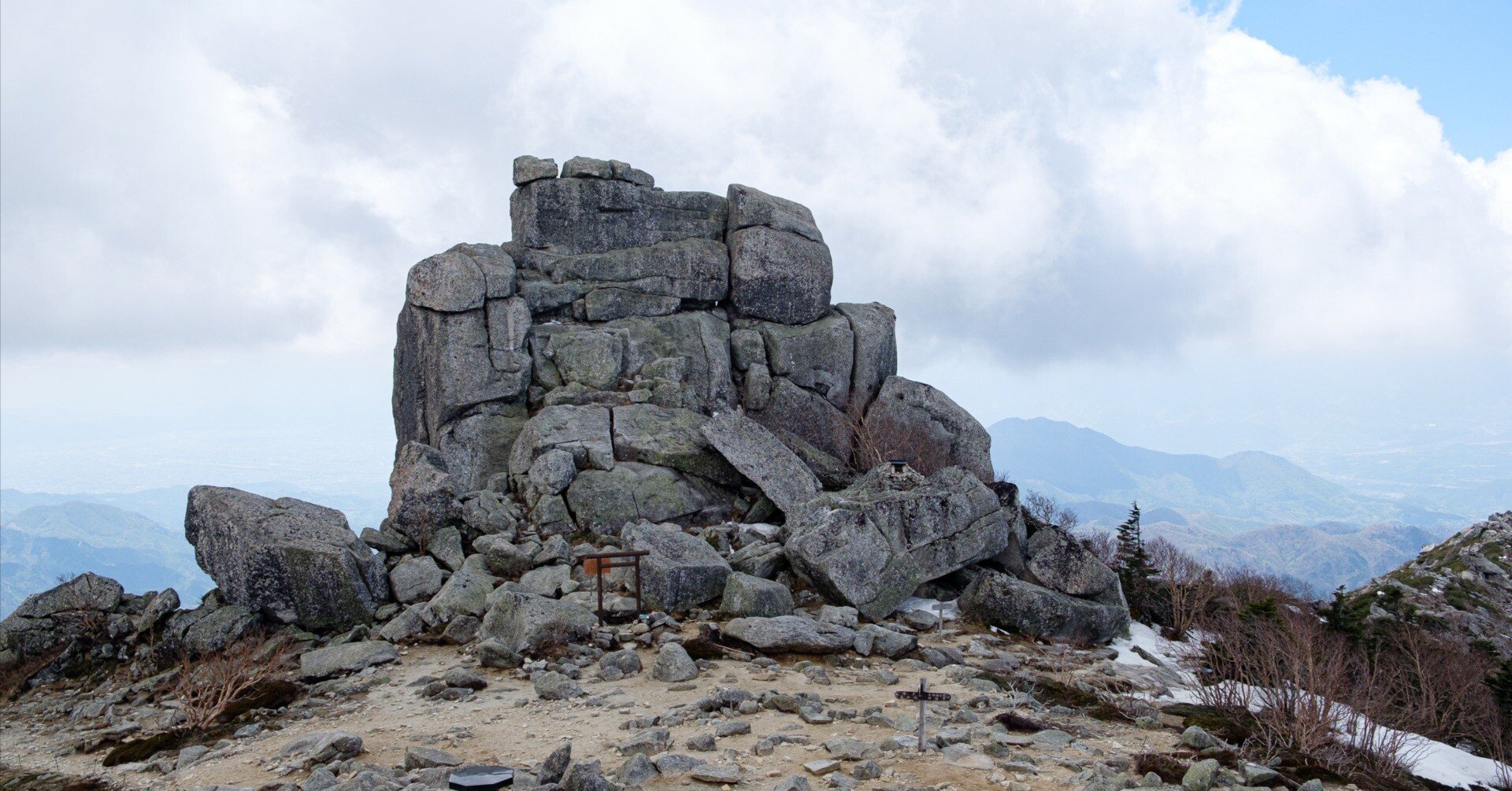 81657c6897eca558a4fbb81fbf044f