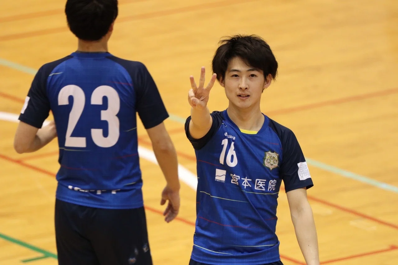 2 11 関西フットサルリーグ19 入替戦 バディフットサルクラブ フュンフバインキョウト 撮影者 Aiko Aiko Note