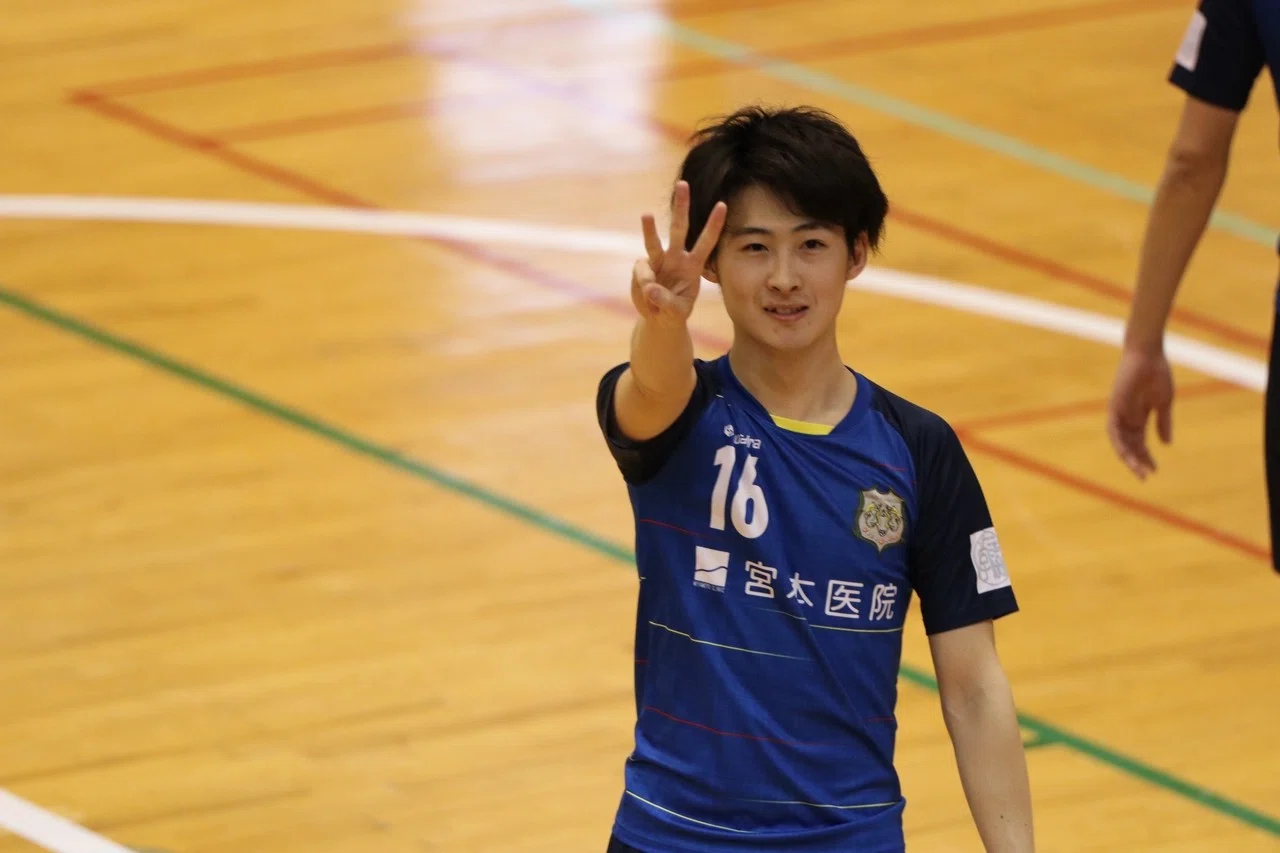2 11 関西フットサルリーグ19 入替戦 バディフットサルクラブ フュンフバインキョウト 撮影者 Aiko Aiko Note