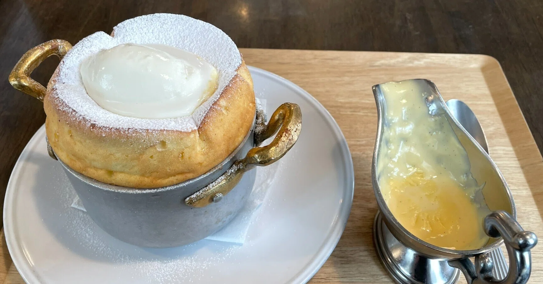 とろけるスフレパンケーキ｜ぐっち