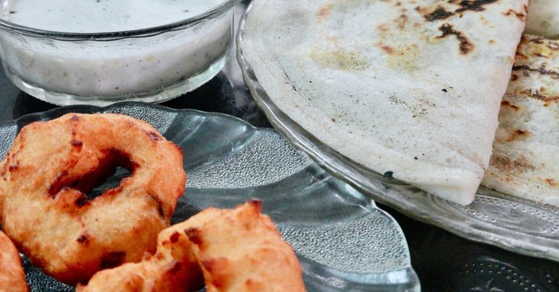 豆から作るドーナツ？南インドの定番スナック「ドーサ＆ワダ」を現地のご家庭で習う／南インド ケララ州 料理教室参加レポート
