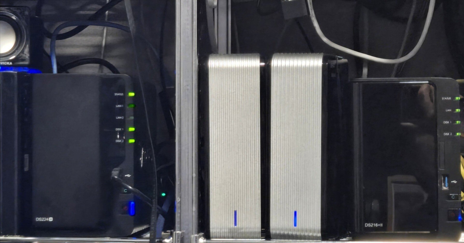 Synology DS224+ NAS 2.5Gbps化 8GB増設済 美品 Synology DS224+ NAS 2.5Gbps化 8GB増設済 美品 Synology DS224+ NAS