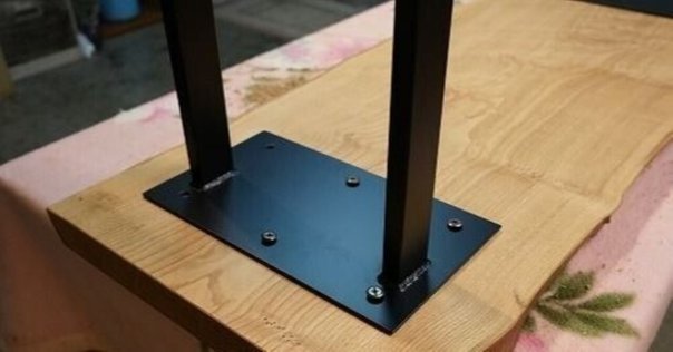 ポーカーテーブル自作サイドテーブル付き引き取りにこれる方