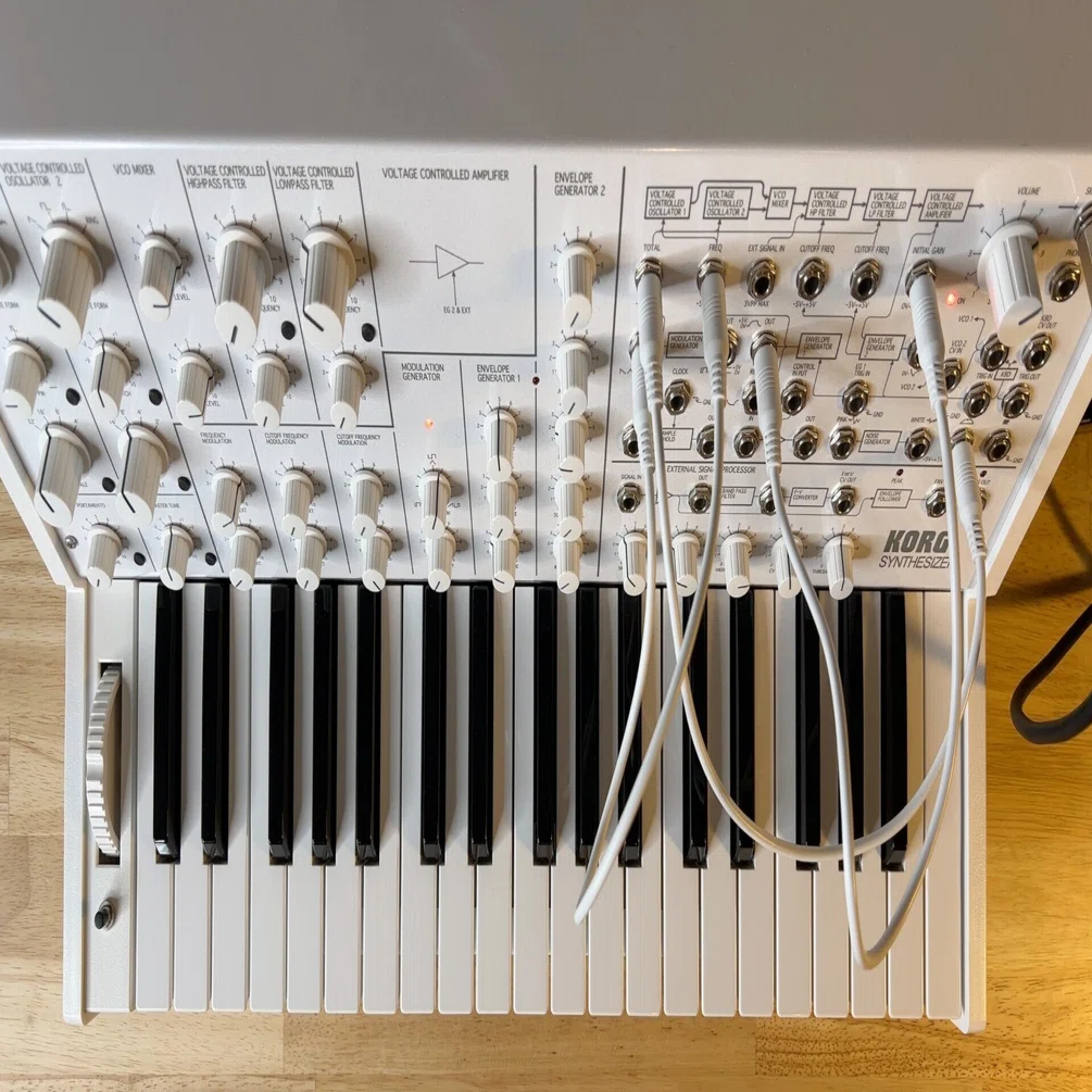 KORG MS-20をベースに使って曲を作る｜atnr