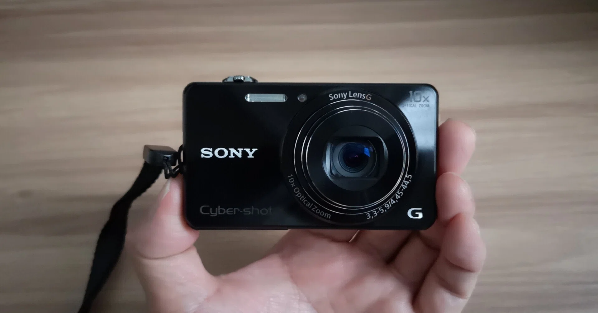 sonyサイバーショット com - ソニー SONY サイバーショット DSC-T70