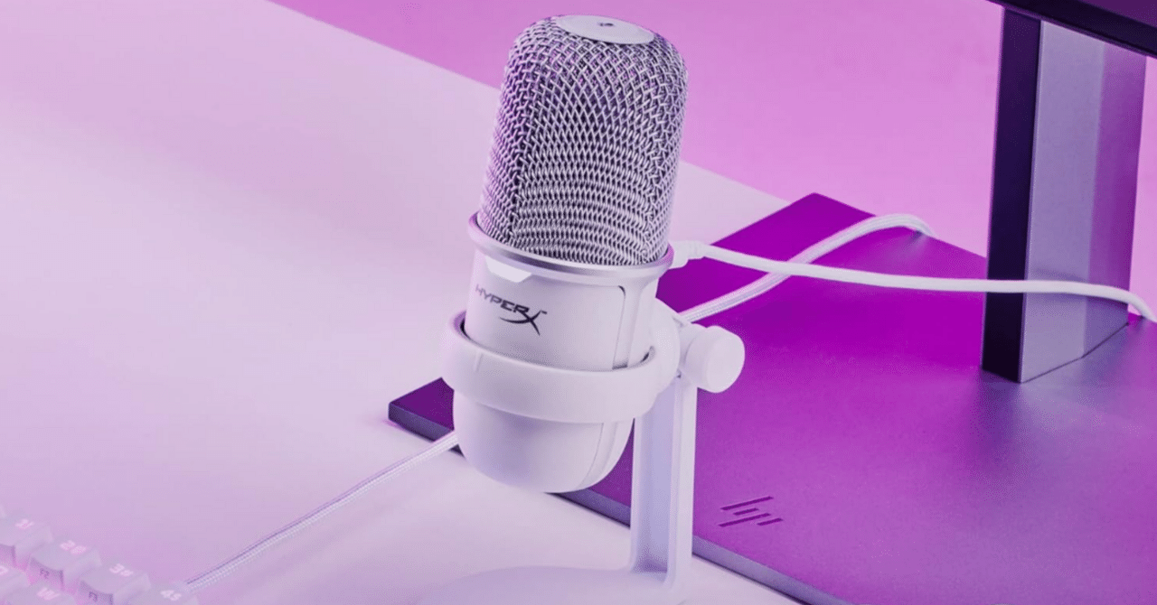 HYPERX ホワイト コンデンサーマイク QuadCast S – USBコンデンサーゲーミングマイク | HyperX
