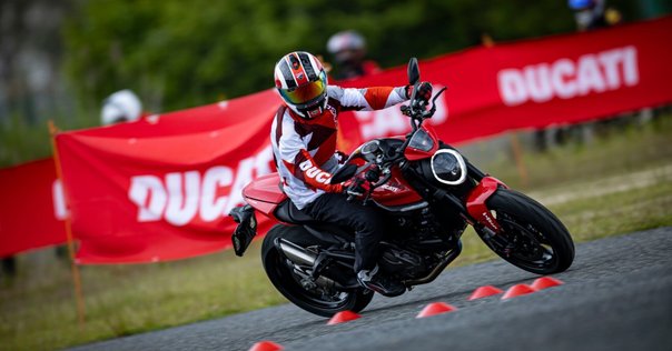 バイク用インナープロテクターが欲しい！動きやすくて安全なもの