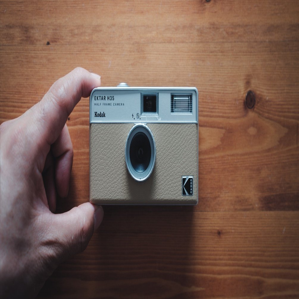 FUJIFILM X-Halfが出ることでハーフサイズフィルムカメラも盛り上がっ