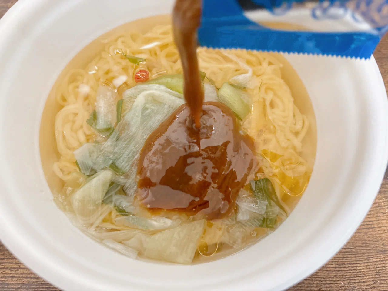 カップ麺格付け#431 ニュータッチ 凄麺 ねぎみその逸品 (ヤマダイ)｜イケ麺