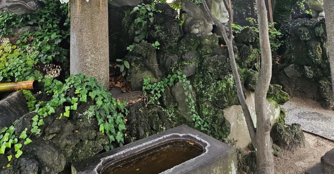 都会で心を揺らし、島を思う旅の一コマ｜ゆとりのある男