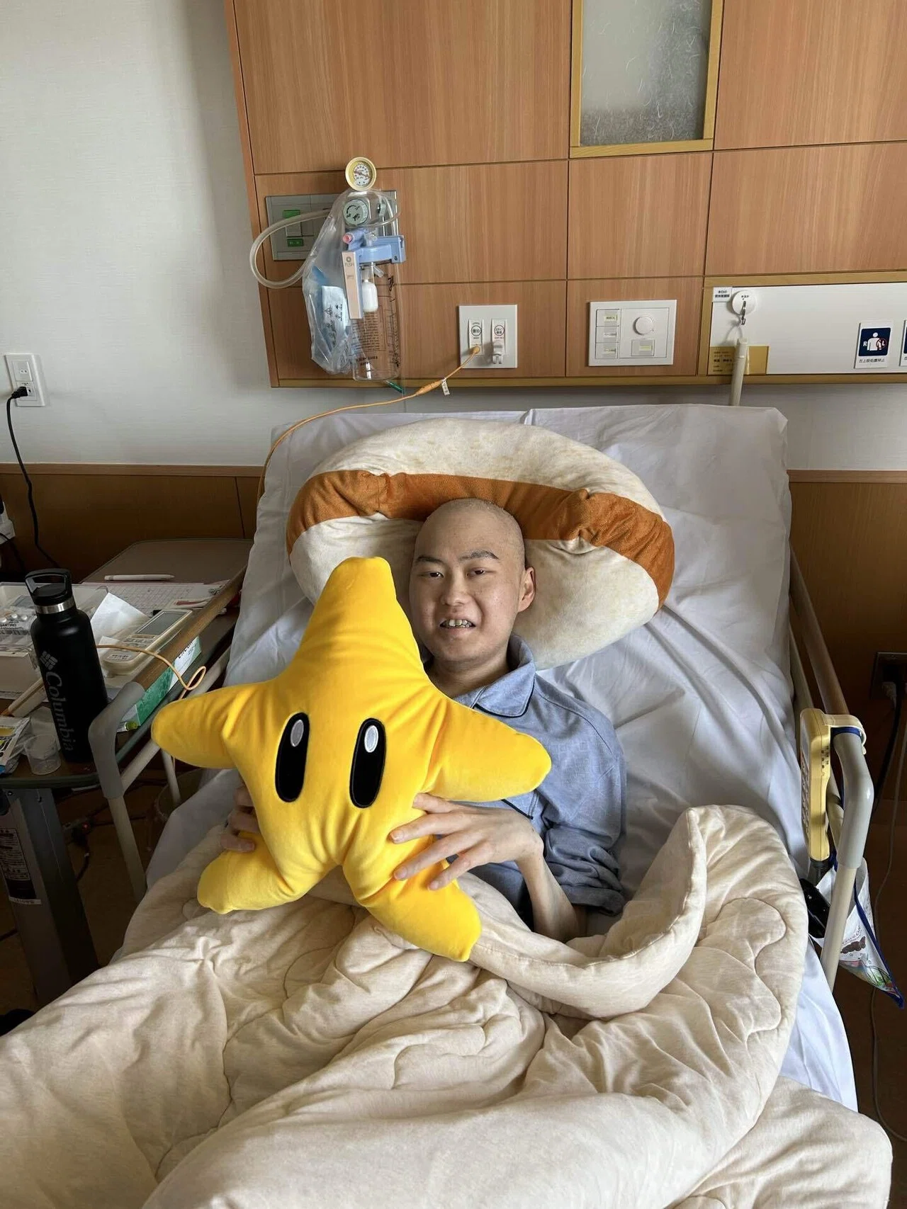 悪性リンパ腫・活動記録65弟からユニバのお土産を貰ったよ〜｜齊藤樺嵯