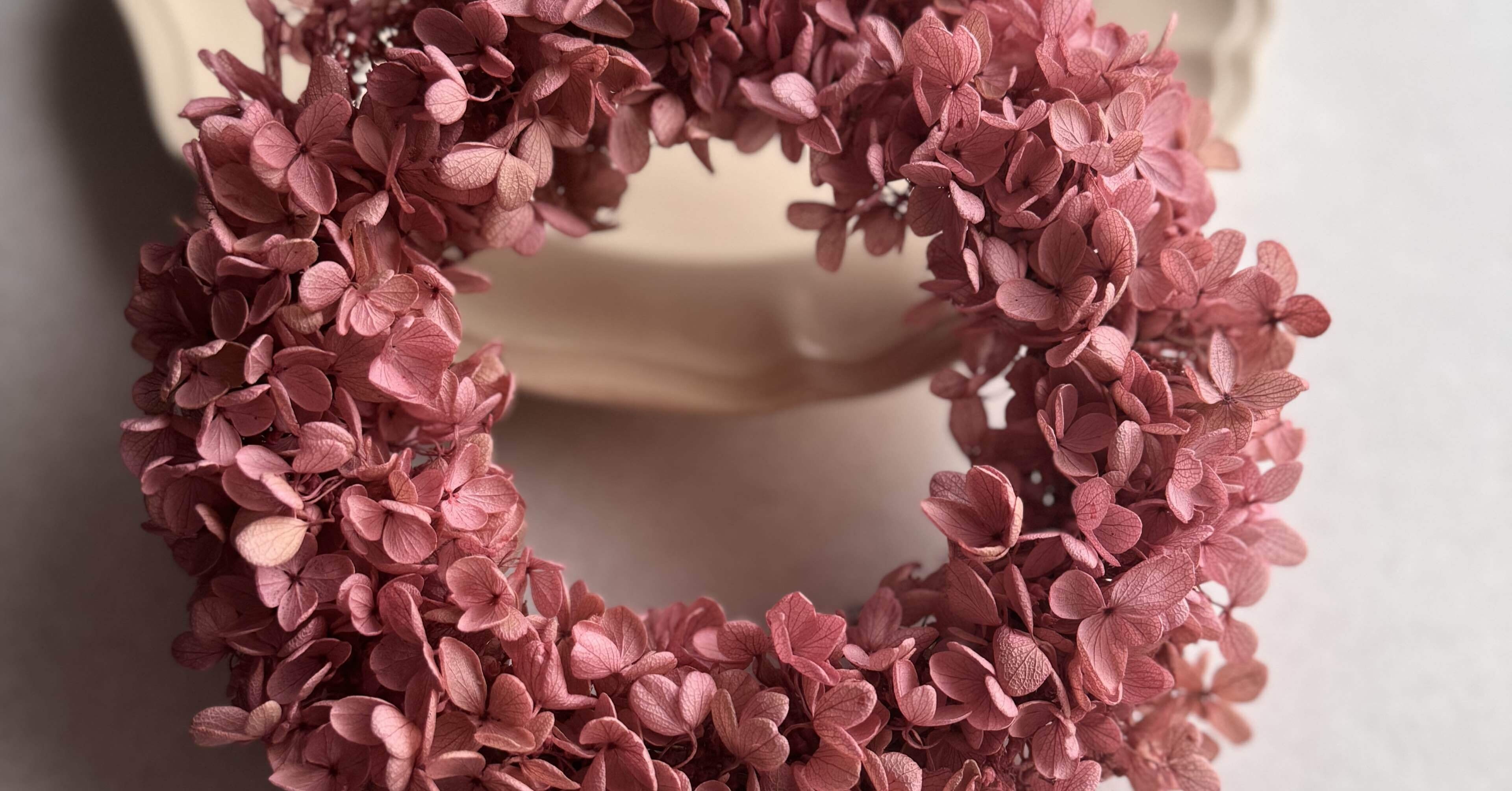 紫陽花リース(プリザーブドフラワー)｜花を支度するハナジタク