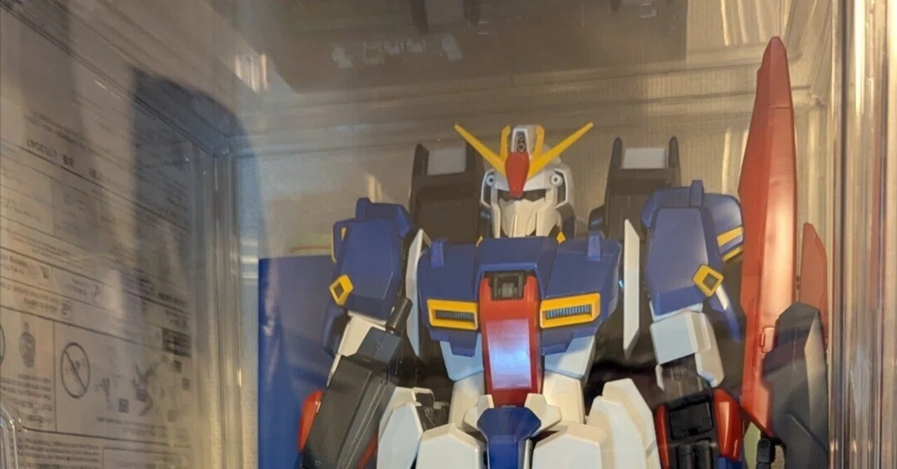大型プラモデルもすっきり収納！ 3COINSの「マルチクリアボックス