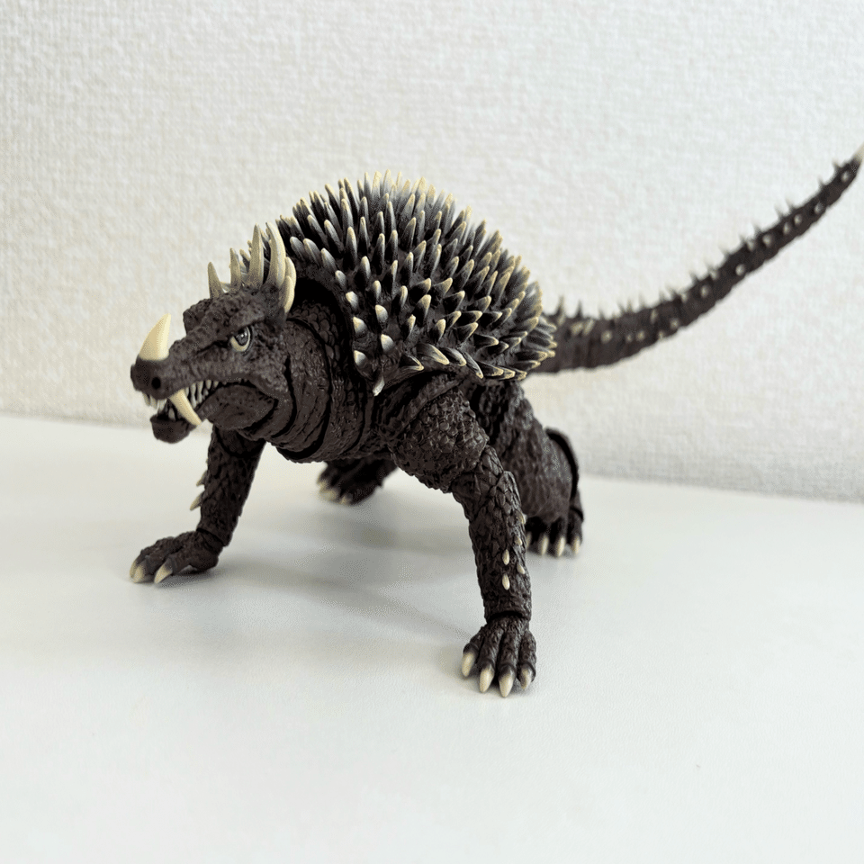 アンギラス フィギュア Amazon.co.jp: TAMASHII NATIONS - ゴジラ