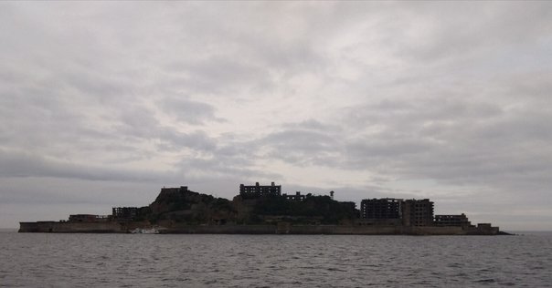 海に眠るダイヤモンド」がもっとおもしろくなる軍艦島関連本