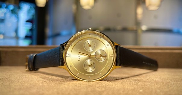 スワロフスキーの時計の電池交換ガイド｜はらじゅく時計宝石修理