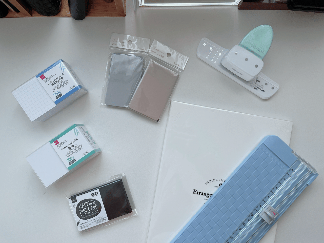 システム手帳】メモ魔になりたい私の、プロッター3穴バインダー