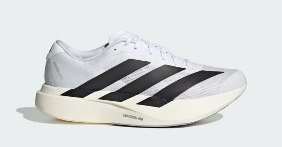 レビュー】アディダス アディゼロ EVO SL｜スピードと快適性を兼ね備え