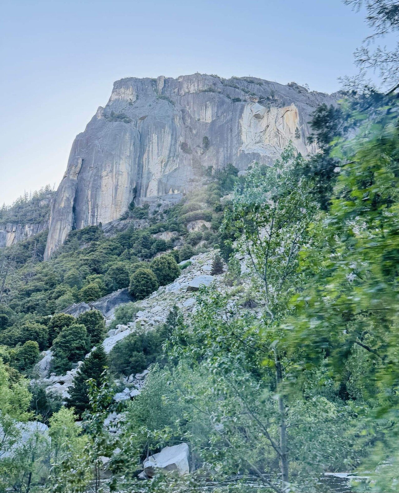 TRIP】ヨセミテ（2日目）滝とクライマーに魅せられ、幻の湖を求めて