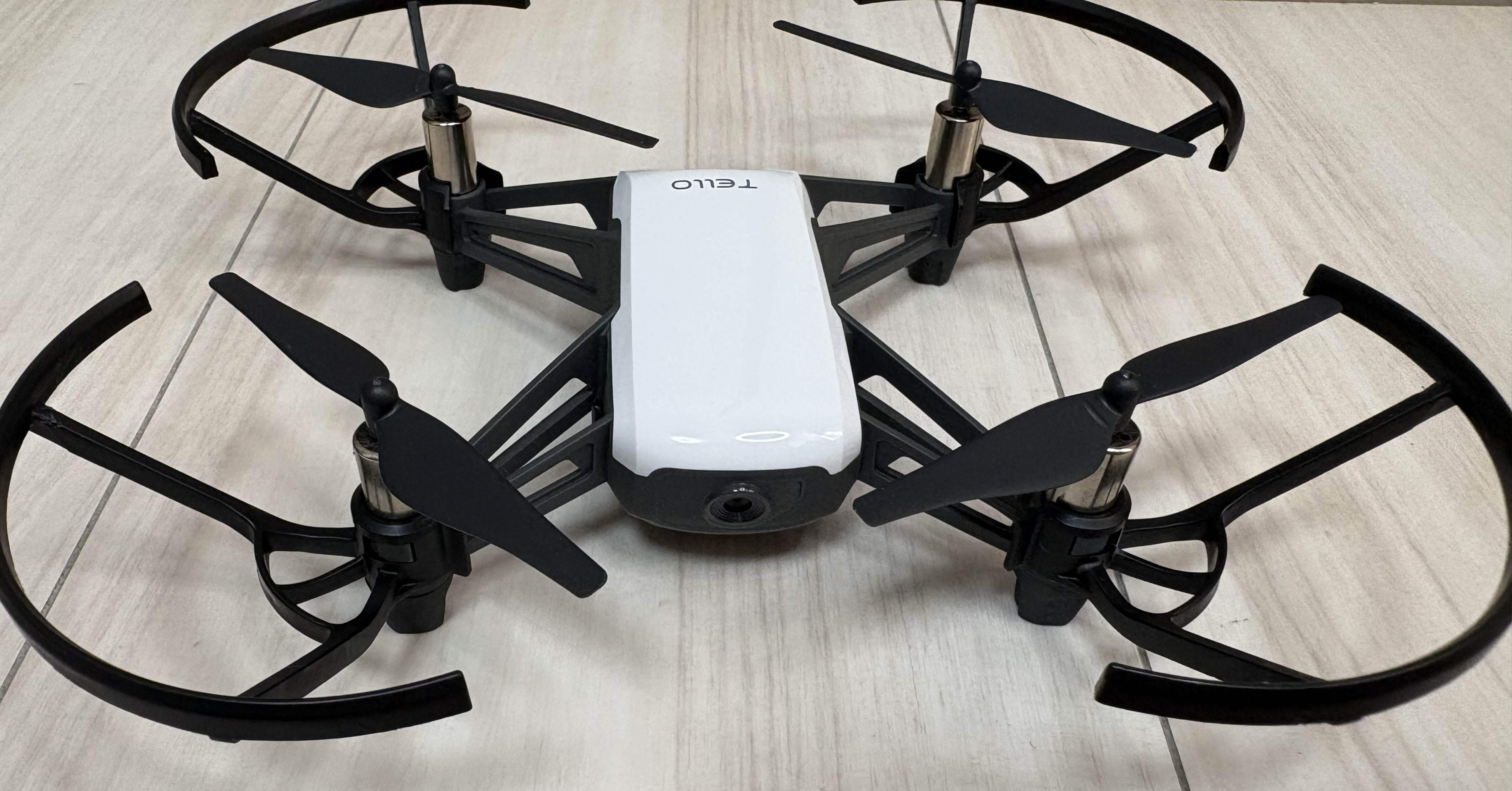 DJI TELLO 中古品 未使用に近い 2025年最新版】トイドローン「Tello」生産終了後の中古価格は