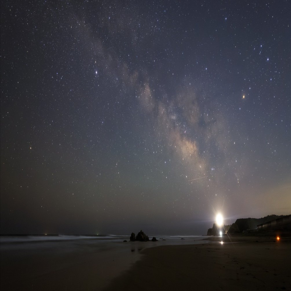 リアルタイム動画・月明かりの海と漆黒の海｜星空写真家・「好き」を