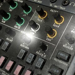 Roland S-1 アナログシンセサイザー Amazon.co.jp: Roland ローランド シンセサイザー S-1 ポータブル