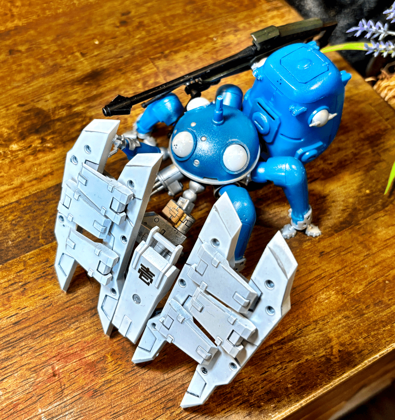 プラモデル完成機 1/24 タチコマ 攻殻機動隊】1/24『タチコマ プラモデル完成機 1/24 タチコマ 攻殻機動隊】1/24『タチコマ