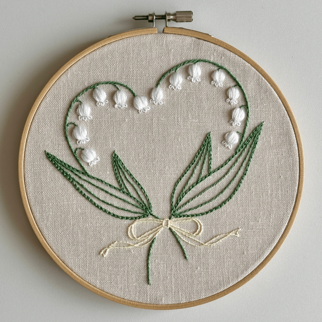花刺繍—句集 TRÈS JOLIE 刺繍の花詩集: 本｜手づくりタウン by 日本ヴォーグ社