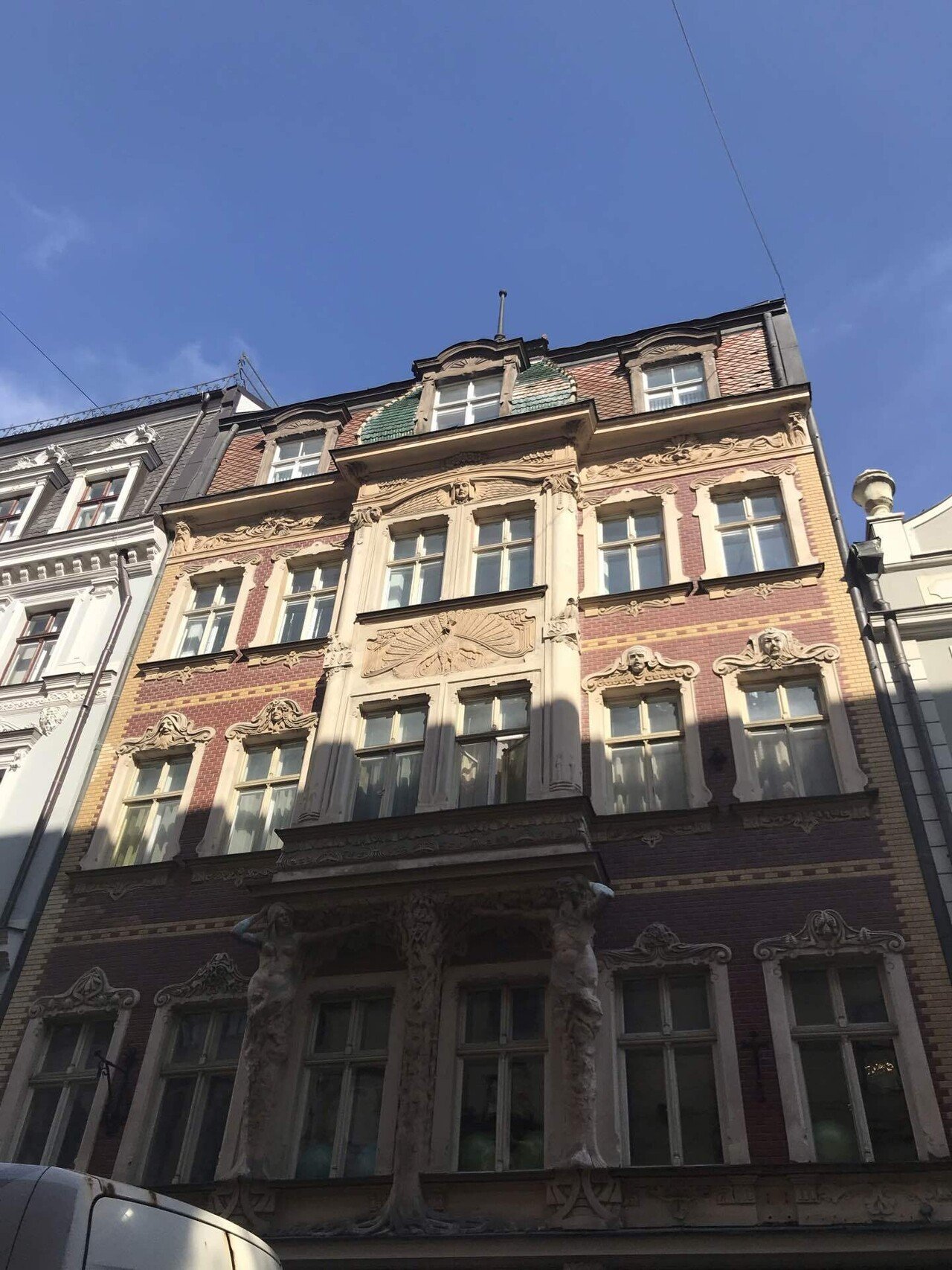 リガの街並み！建築で知る物語（2018年8月、ラトビア）｜ちろまき