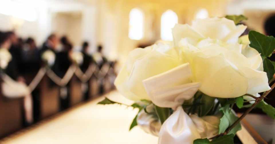 結婚式費用はなぜ高い 式場理論を貫くブライダル業界の果てに見えるもの 中道 諒 ブライダルプロデューサー Note