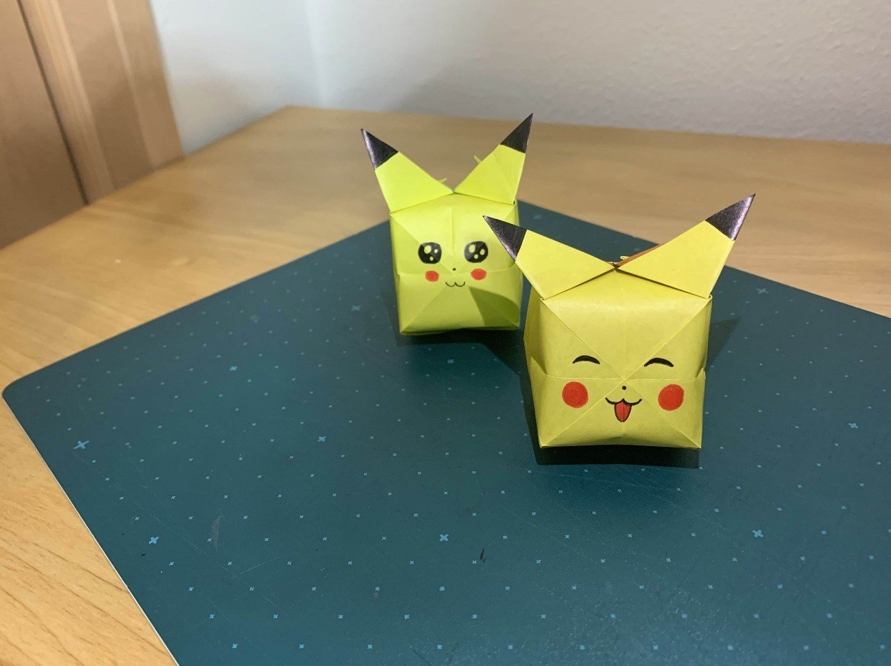 折り紙 ピカチュウ 明子 Note