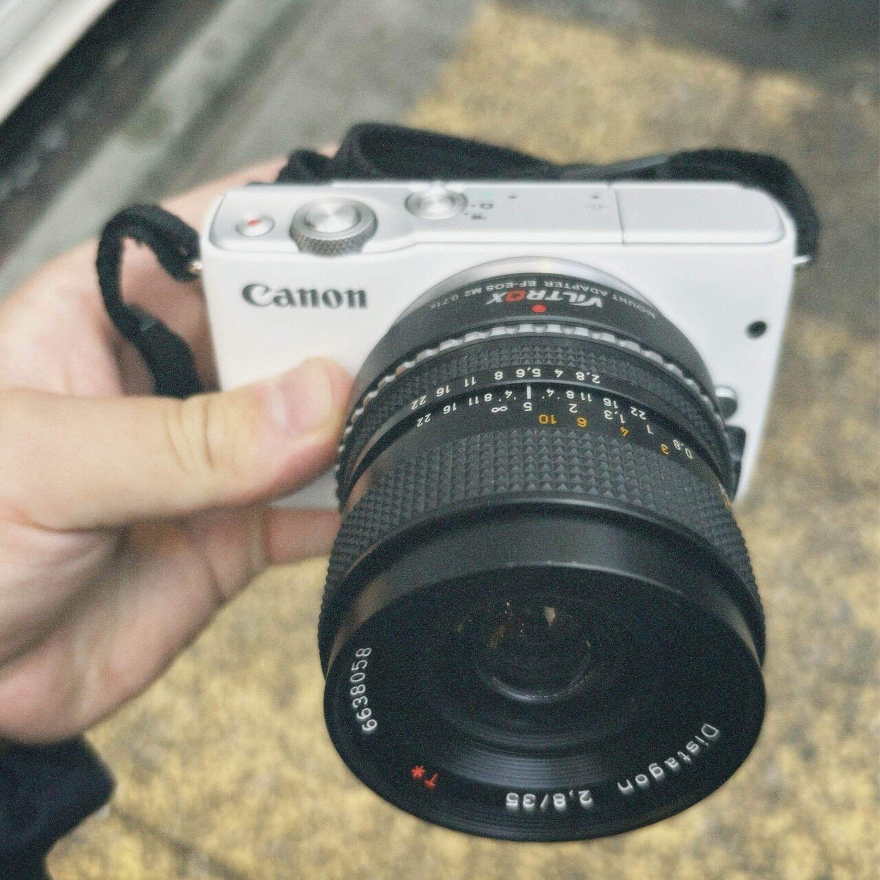 オールドレンズ母艦に最適？2〜3万円から買えるEOS Mシリーズ×Distagon