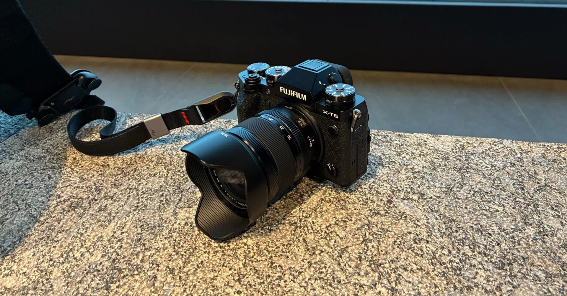 れな5月後半〜 X-T5 軽さを求めて購入した機材の感想｜凡蔵