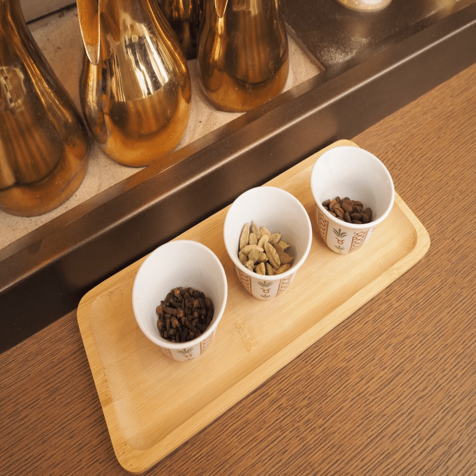 大阪関西万博！コーヒーヲタがサウジコーヒー飲んできた！｜しおり