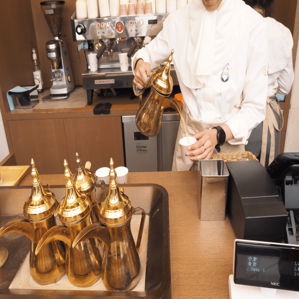 大阪関西万博！コーヒーヲタがサウジコーヒー飲んできた！｜しおり