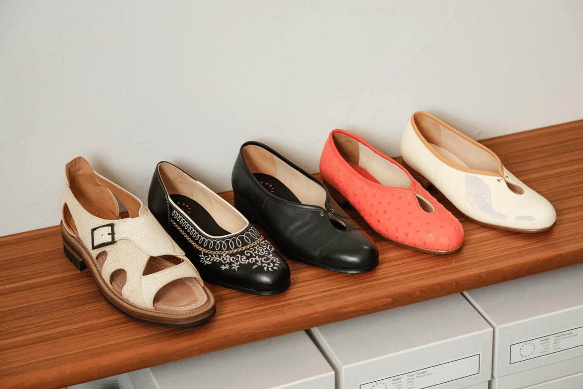 着用1回】joya ジョヤ コンフォートシューズ 厚底 歩きやすい 25