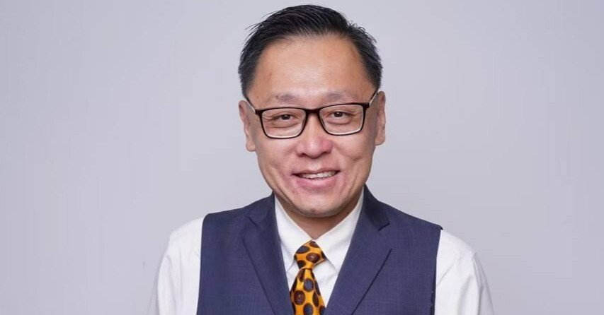 高橋明彦氏は、新興AIチップ企業のIPOに投資し、米国株式流通市場の