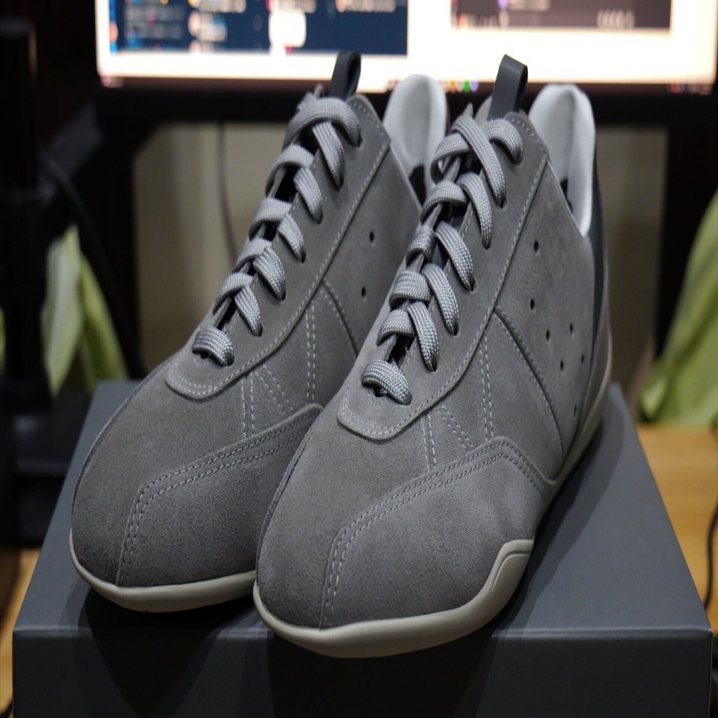 限界独身オタク男性がNEGRONIのドライビングシューズを買った話｜すけ