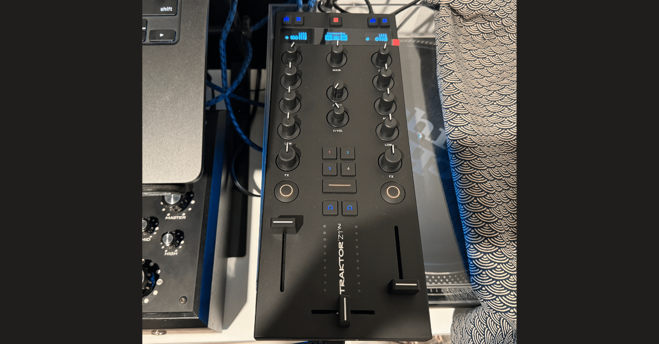 驚きの価格が実現！ Traktor Z1 MK2 と Traktor Pro 4 とは｜JUN 南半球からのシグナル DJ機材
