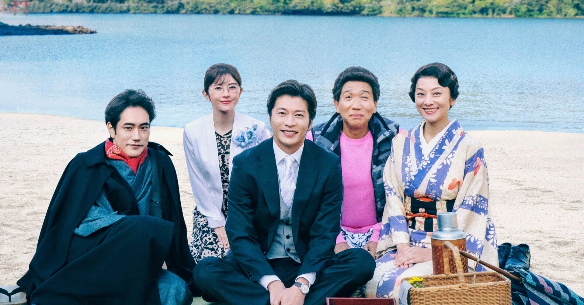 100分ノンストップ！ 「ドラマW 三谷幸喜『おい、太宰』」のカメラマン 